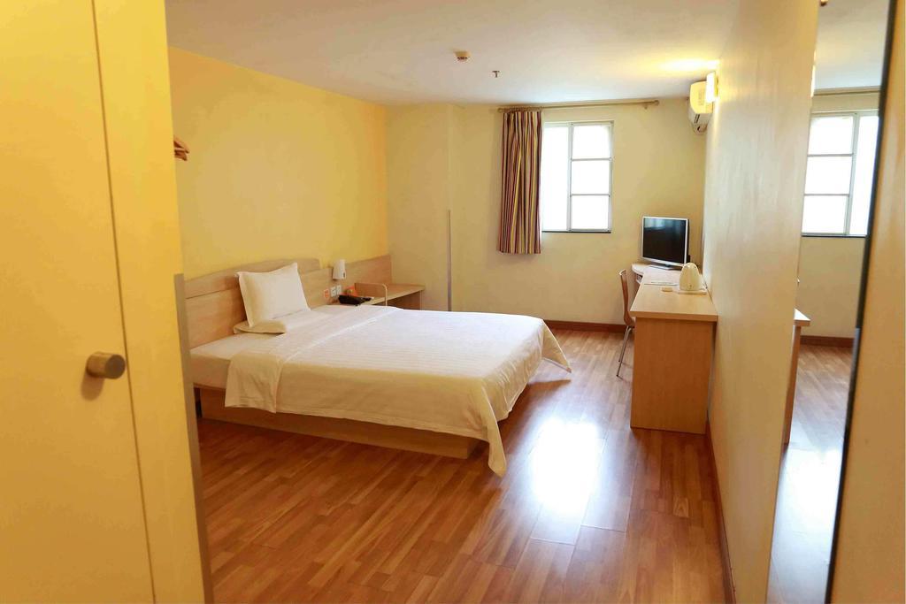 7Days Inn Heyuan Cultrual Palace Renren Le Номер фото