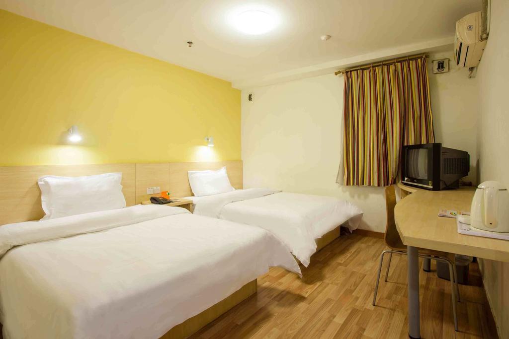 7Days Inn Heyuan Cultrual Palace Renren Le Номер фото