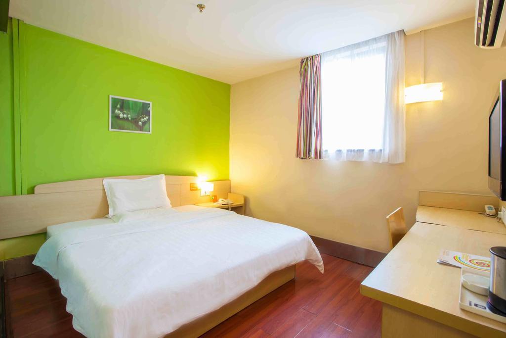 7Days Inn Heyuan Cultrual Palace Renren Le Номер фото
